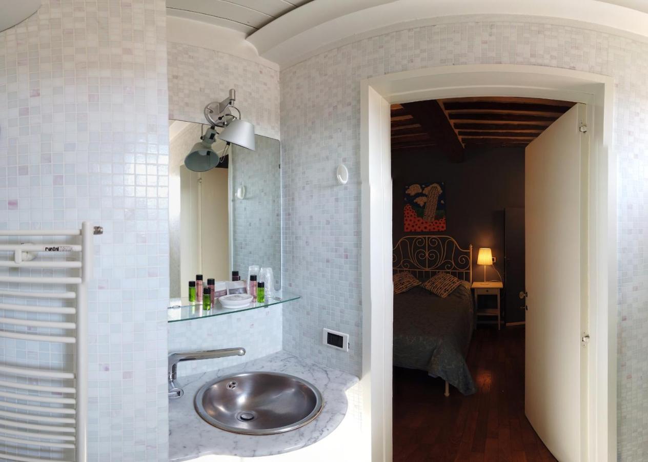 B&B Attico Sulla Torre Pisa Bagian luar foto